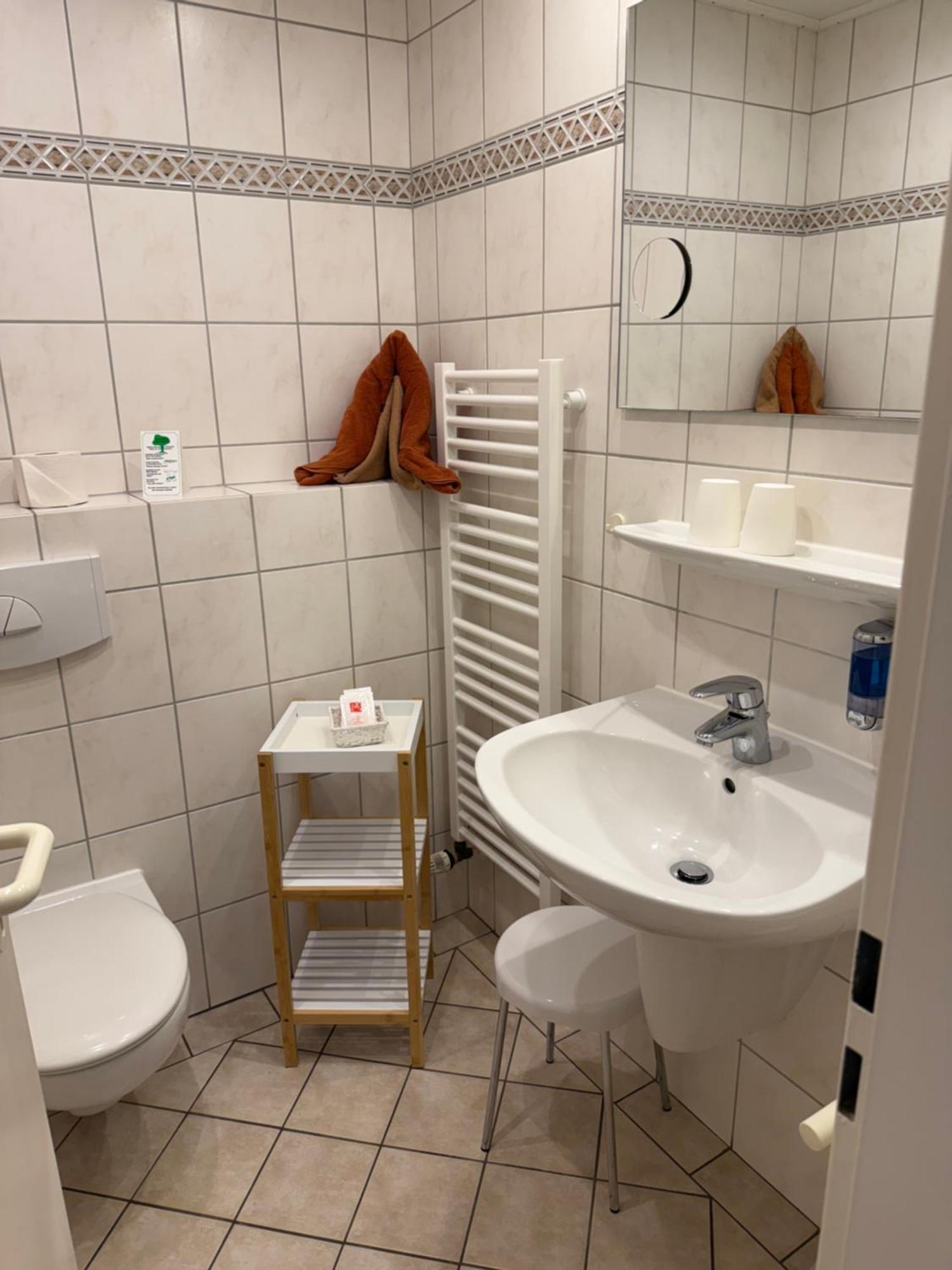 Hotel Peters نايهالينجازييل المظهر الخارجي الصورة