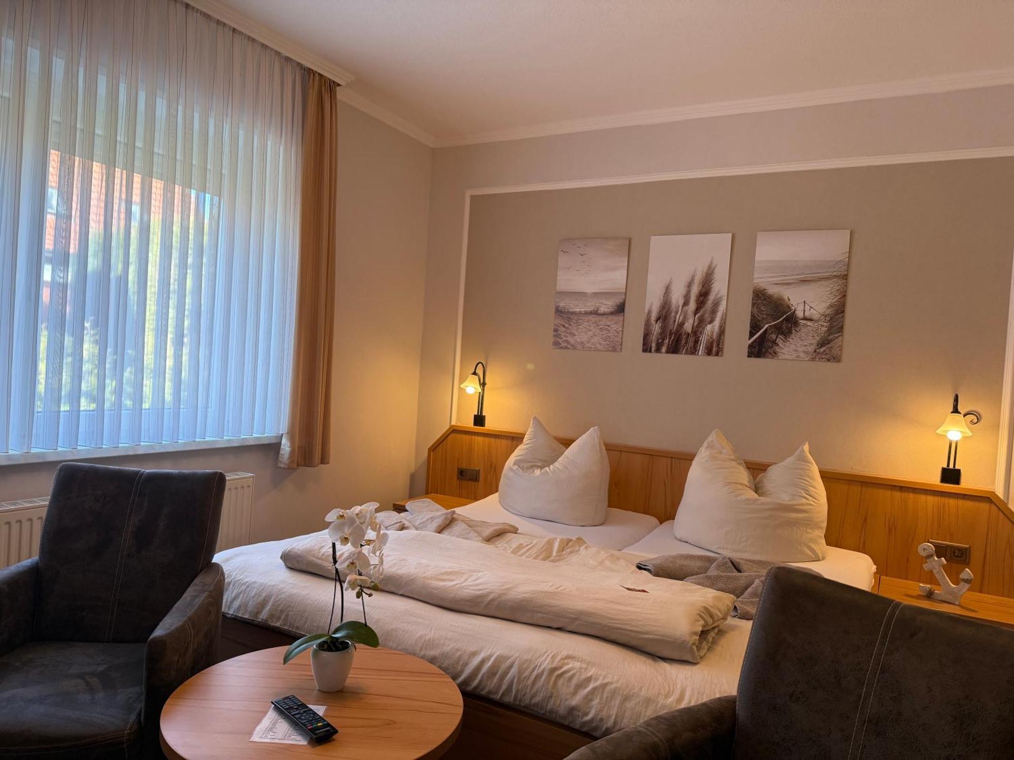 Hotel Peters نايهالينجازييل المظهر الخارجي الصورة